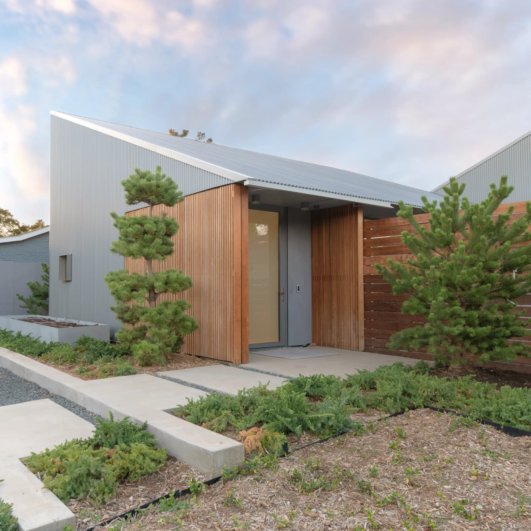 Newmore Avenue by Williams Drake, photo 52